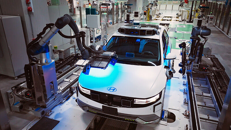 IONIQ 5 robotaxi inspected by robots
