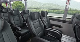 유니버스 수소전기버스-갤러리-내부-01