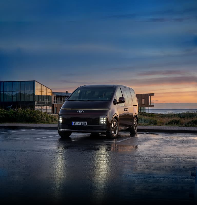 STARIA Electric