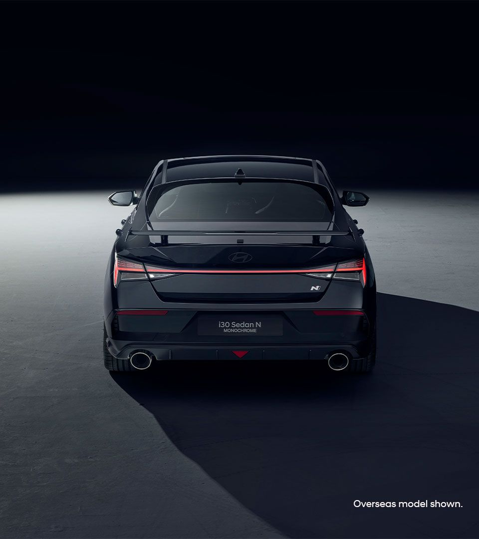 i30-Sedan-N-Monochrome-Multi-4-960x1080.jpg