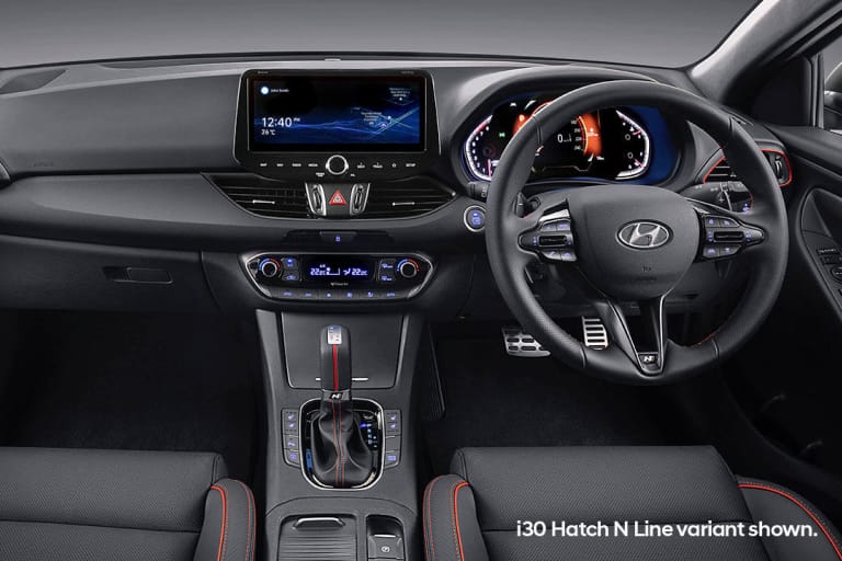 Interior_i30Hatch_NLine_Tablet_768x512.jpg