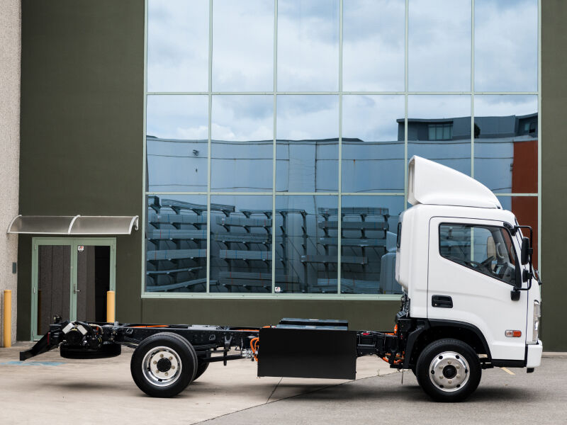 Hyundai_Mighty_electric-1.jpg