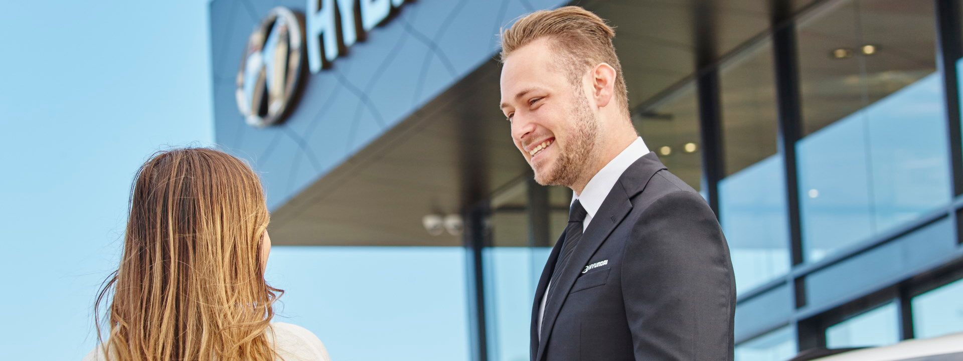 Hyundai_book-a-valuation_1920x720.jpg