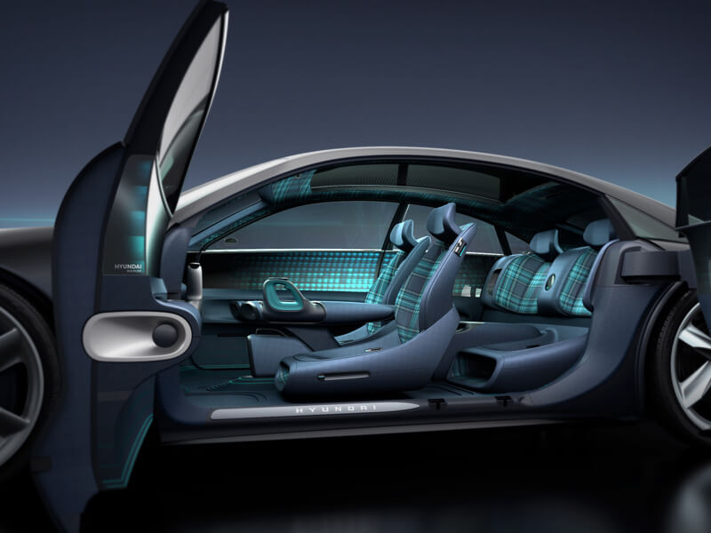 Hyundai_prophecy_interior_1_800x600.jpg