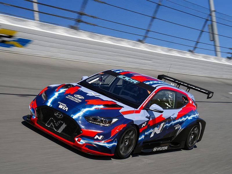 Hyundai-Motorsports_AreWeThereYet_800x600_01.jpg