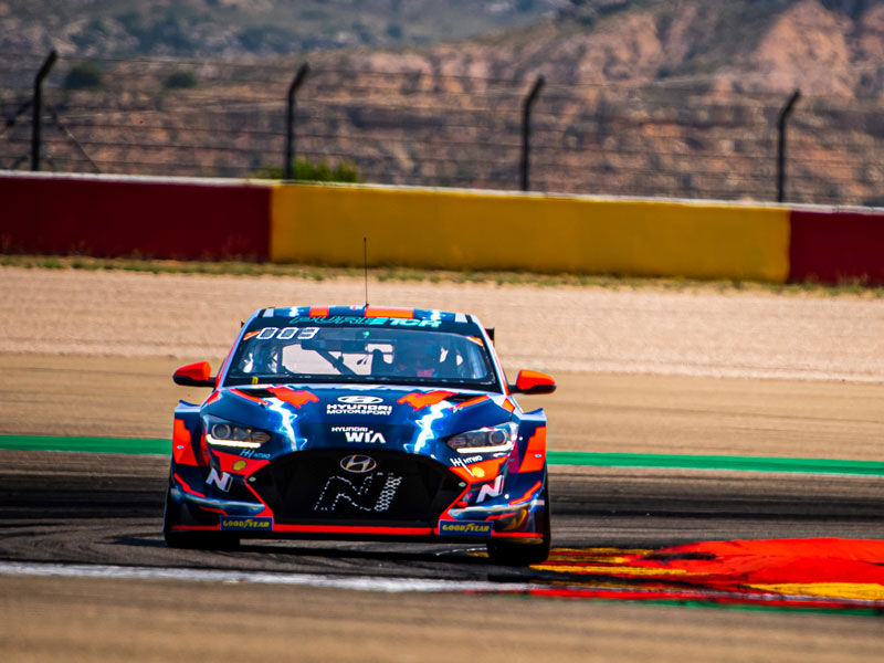 Hyundai_motorsports_PURE-ETCR-R2_Aragon_03_800x600.jpg