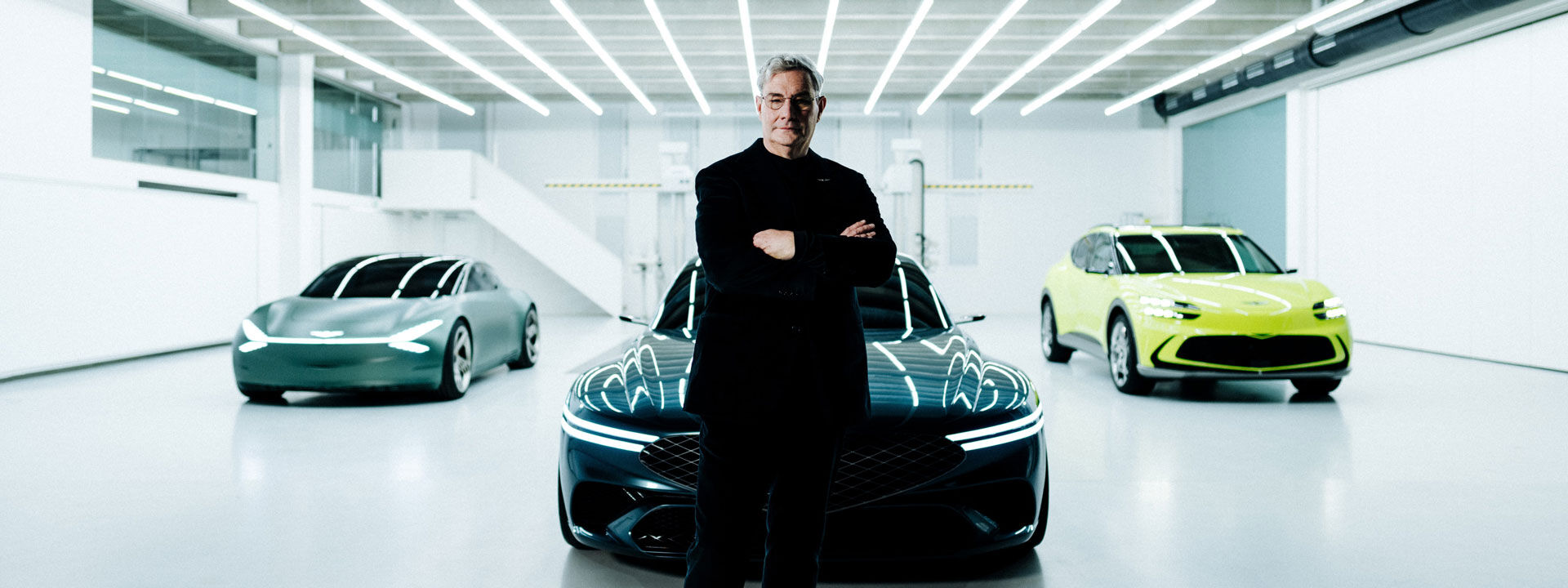 Hyundai_PressRelease_Luc-Donckerwolke-HMG-Chief-Creative-Officer_01_1920x720.jpg