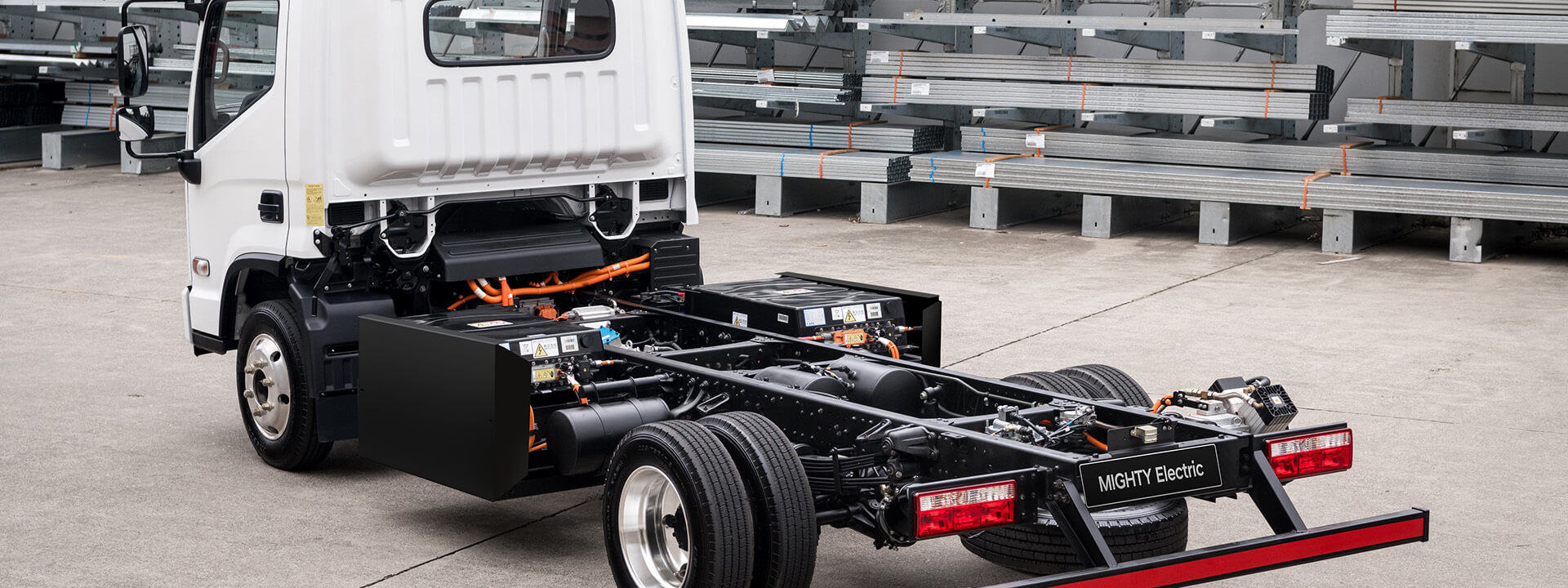 MIGHTY_Electric_Truck_Cab_Chassis_1920x720.jpg