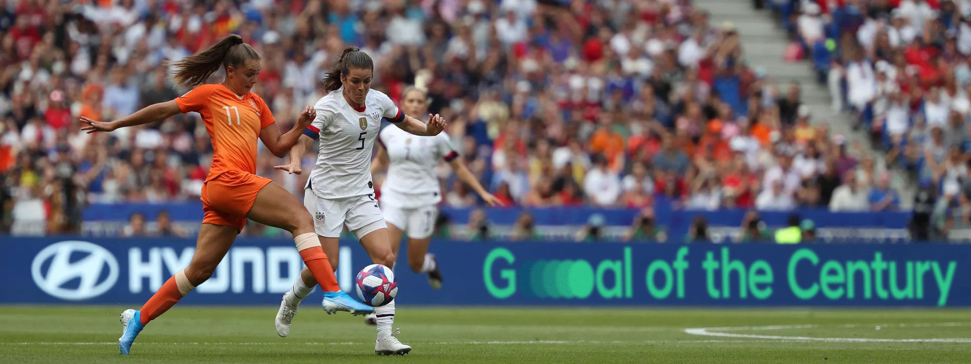 Hyundai-Motor_Official-Partner-of-FIFA-WWC-2023_1920x720.jpg