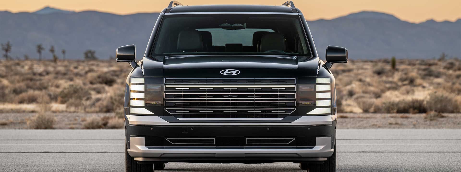 Front view of the 2026 Hyundai Palisade Hybrid SUV