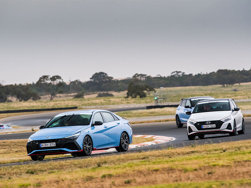 Hyundai_N_club_track_days_hero_800x600_5.jpg