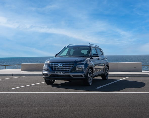 HYU-SUV-vs-Hatchback-VENUE-06-590x470.jpg