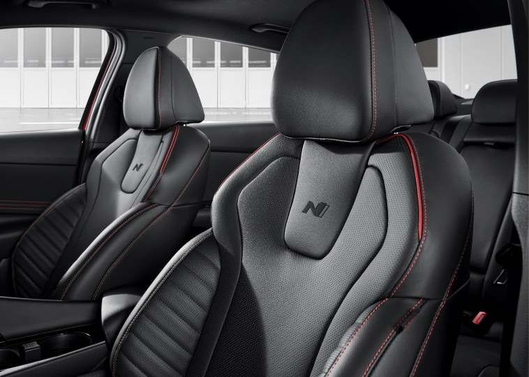 Intuitive sports interior