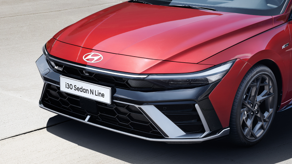 i30_Sedan_NLine_Ext_Hotspot_965x542_2.png