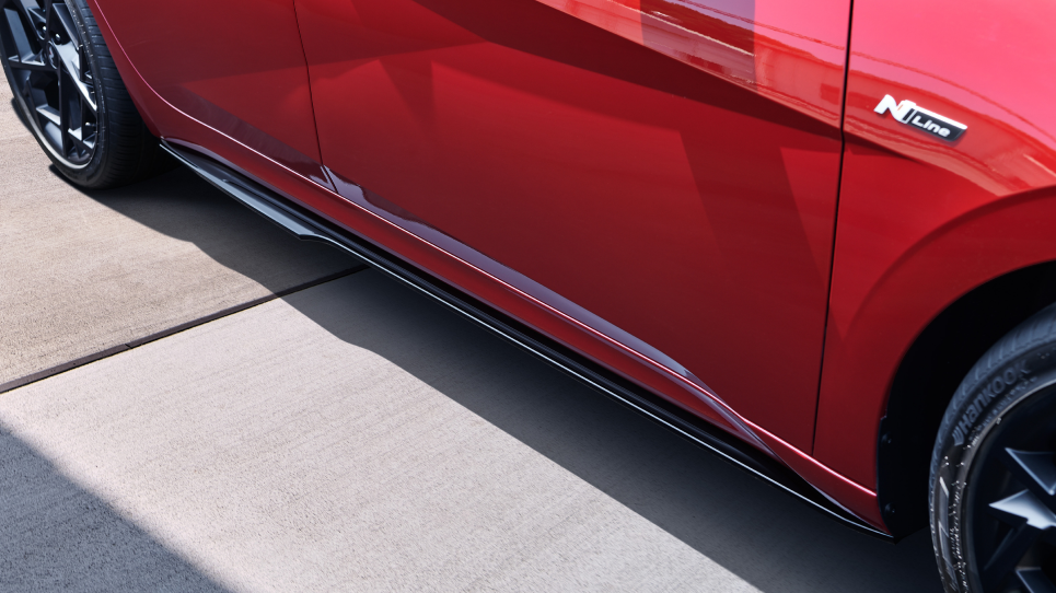 i30_Sedan_NLine_Ext_Hotspot_965x542_6.png