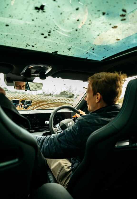 Hyundai_Article_1_ImageGrid2_M_576x836_02.jpg