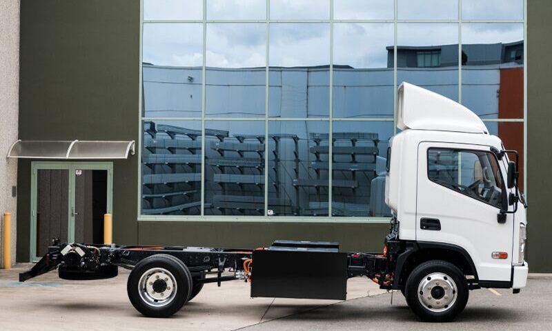 Mighty_Electric_Truck_Warranty_Truck_Roadside_800x480.jpg