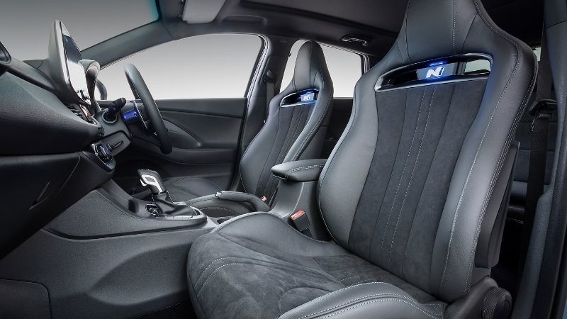 Hyundai_i30_Fastback_N_Interior_Seat_800x450