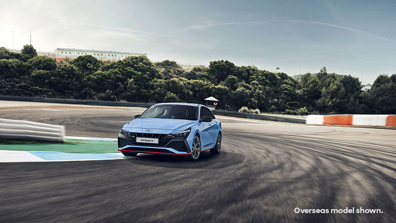 Hyundai_i30-Sedan-N_Performance_N_Corner_Carving_Differential_E-LSD_OMS_800x450.jpg