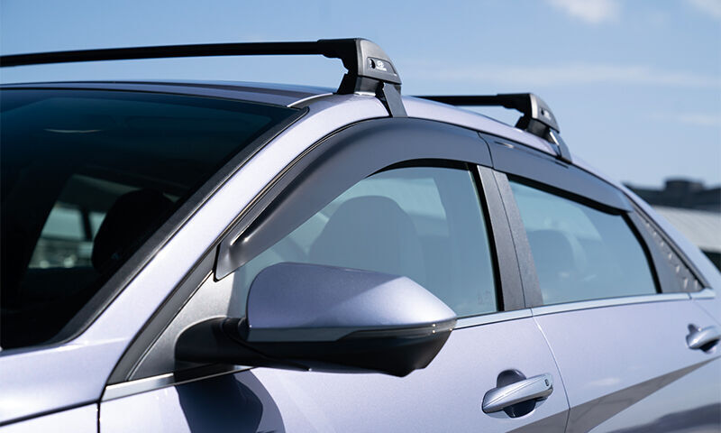 Hyundai_i30_Sedan_Hybrid_Accessories_800x480_1.jpg