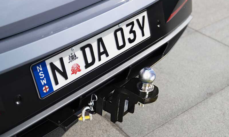 Hyundai_i30_Sedan_Hybrid_Accessories_800x480_2.jpg