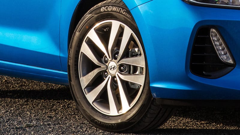 Hyundai_i30_16-Inch_Wheels_800x450.jpg
