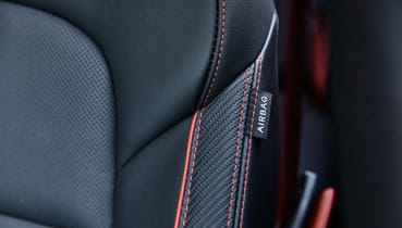 Hyundai_i30_N-Line_Stitching_369x210.jpg