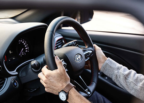 i30-N-Line_Steering-wheel_600x430.jpg