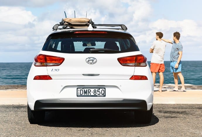 hyundai_130_accessories_beach_690x470.jpg