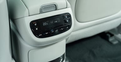 IONIQ9_Interior_Ventilated_Seats_PopUp_386x200_03.jpg