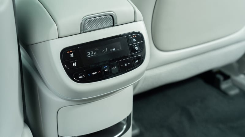 IONIQ9_Interior_Ventilated_Seats_PopUp_800x450_03.jpg