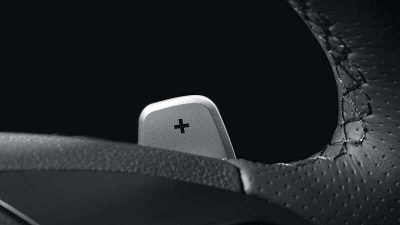 Hyundai_IONIQ_HEV_RHD_shifters_800x450.jpg