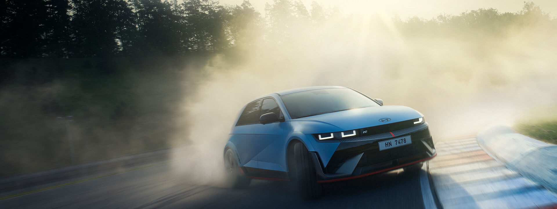 IONIQ5N_Exterior_Driving_Circuit_Front_01_1920x720-1.jpg