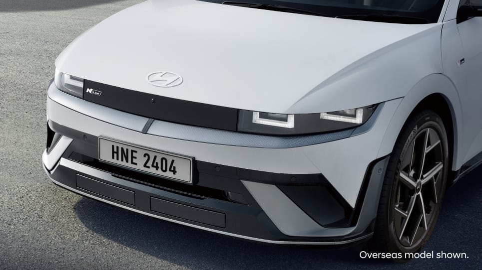 IONIQ5-Nline_Ext_Hotspot_Daring_Body_Shape_965x542_2.jpg