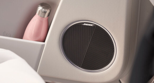 BOSE premium audio.