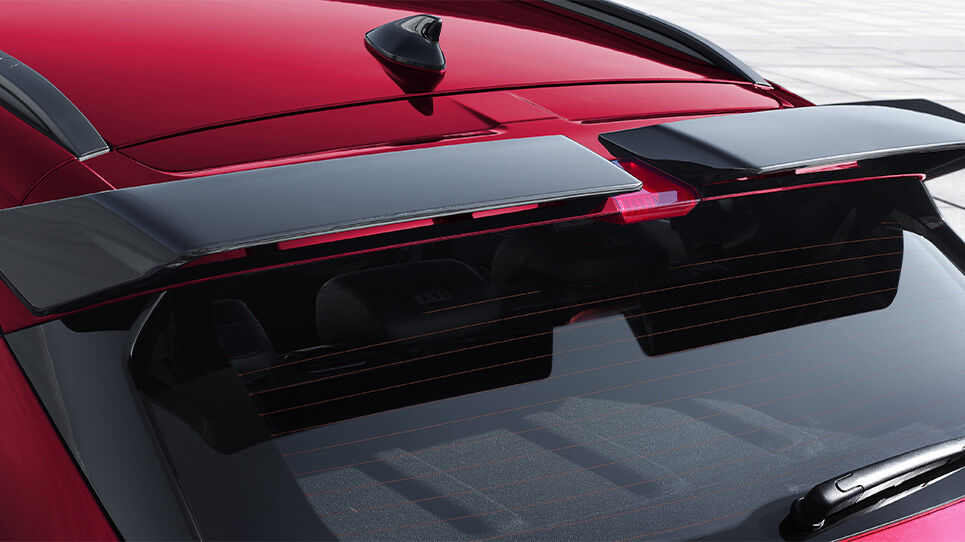 KONA_Exterior_Hotspot_NLine_Wing_Type_Rear_Spoiler_965x542.jpg
