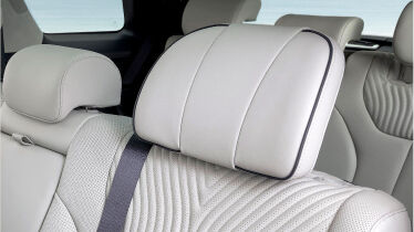 Int_Masonary_Grid_03_headrests_369x210.jpg