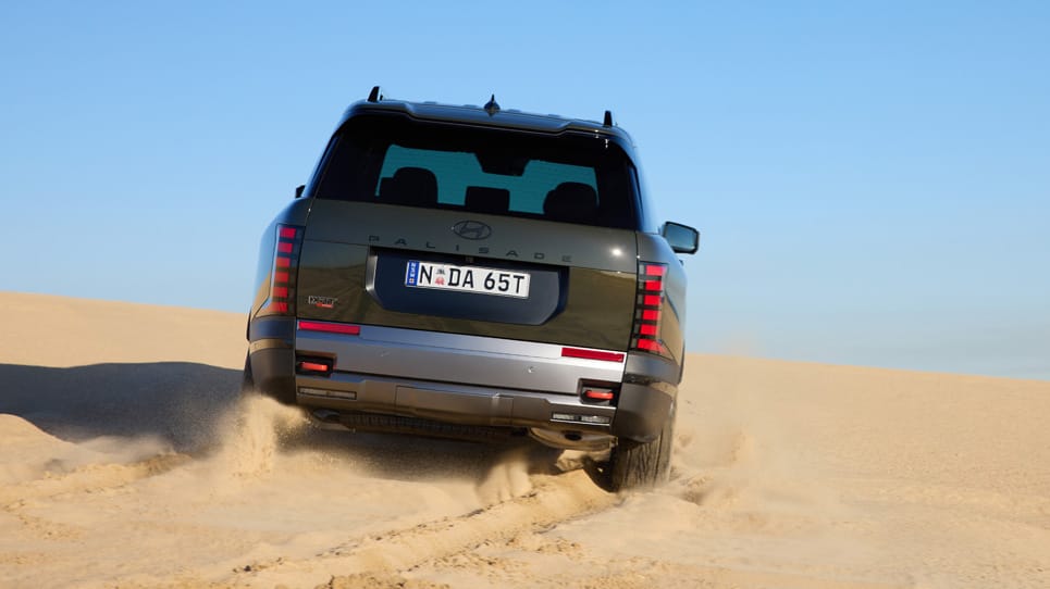 Hotspot_exterior_965x542_Desktop_Ground_clearance.jpg