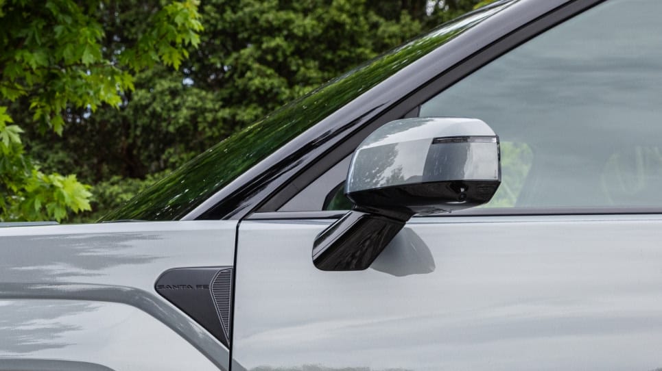 Hyundai_SANTA_FE_Test1_Ext_Popup_965x542_04.jpg