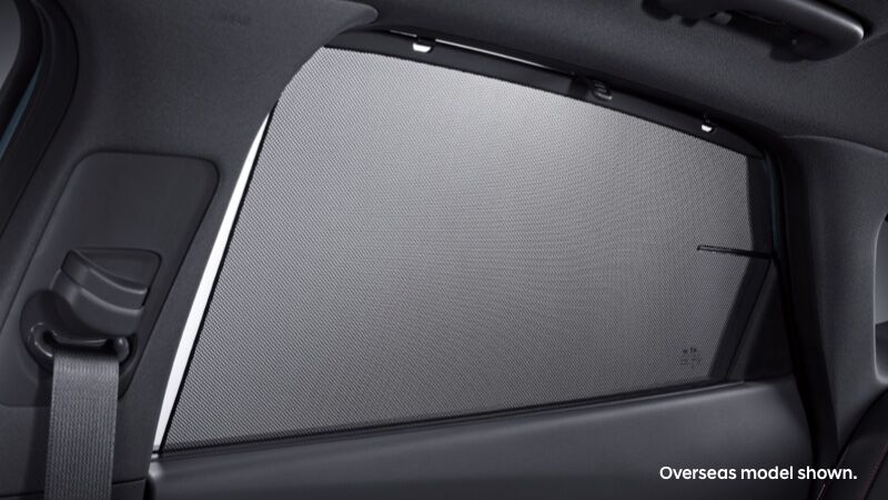 DN8_N_Line_rear_window_sunshades_OMS_800x450.jpg