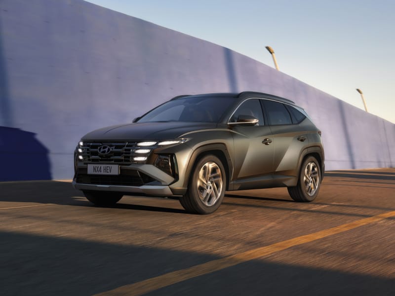 Tucson Hybrid | Mid Size SUVs | Hyundai Australia