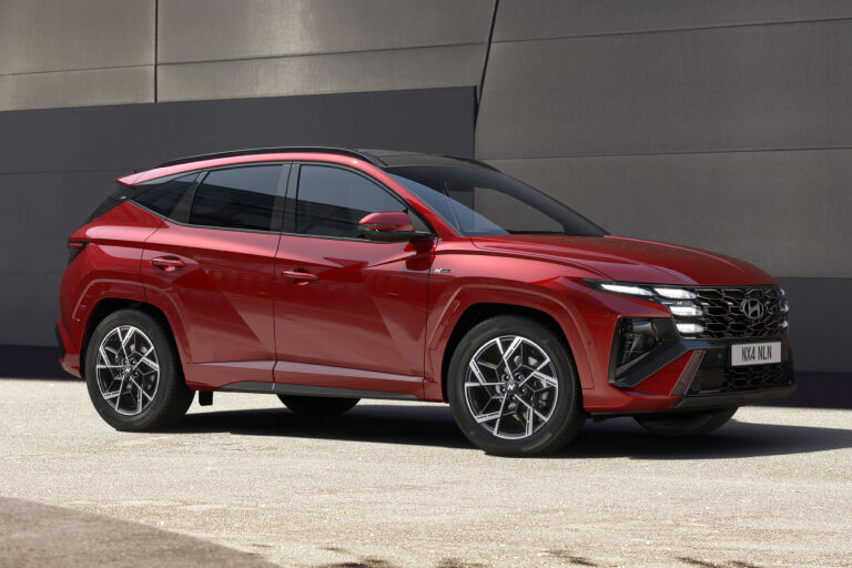 Hyundai_TUCSON_Petrol_Exterior_Hotspot_NLine_Tablet_768x512.jpg