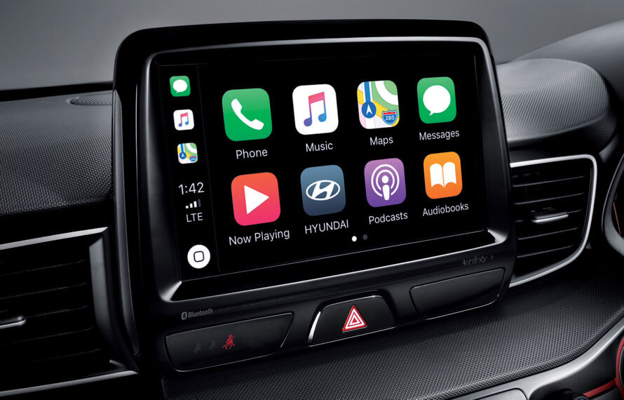 Hyundai Veloster Apple Carplay on Screen