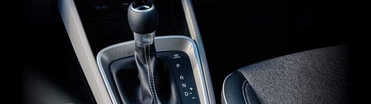 Hyundai_Venue_Performance_6speed_transmission_748x210.jpg