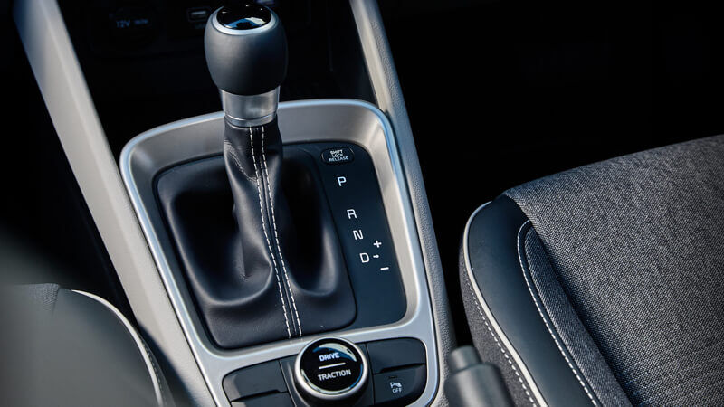 Hyundai_Venue_Performance_6speed_transmission_800x450.jpg