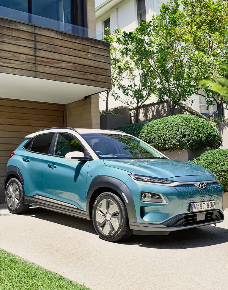 Hyundai_KonaEV_driveway_side_960x720.jpg