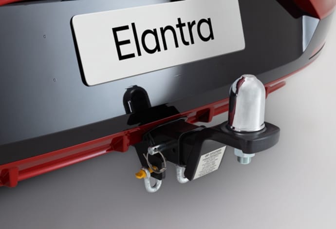 Elantra_accessories_Towbar_690x470.jpg