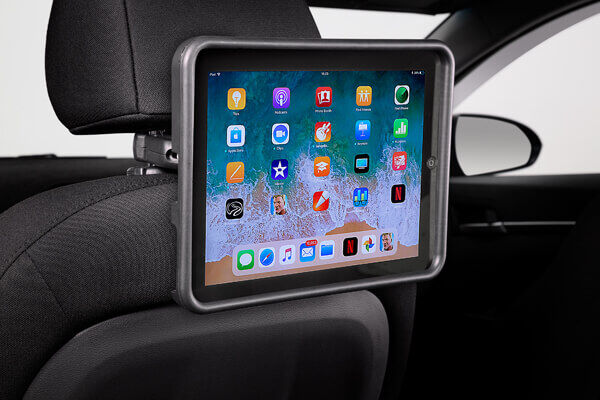 Elantra_accessories_ipadholder_600x800.jpg