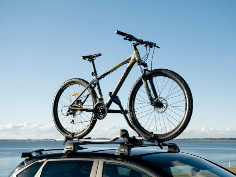 HYUNDAI_ACCESSORIES_N_i20_Bike_Carrier_WheelOn_16_800x600px