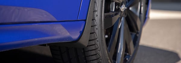 Hyundai_Accessories_i30-Sedan_CN7_front-mudflaps-02_600x210.jpg